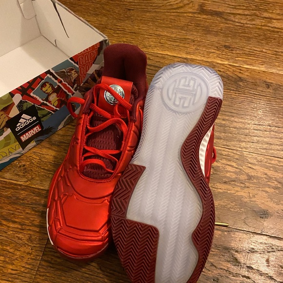 BNWT, Adidas X Marvel Harden Vol 3 Ironman Kicks 4 - Picture 4 of 8